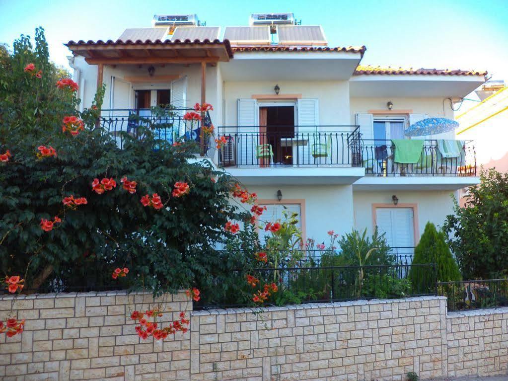 Dionysios Studios Skala  المظهر الخارجي الصورة